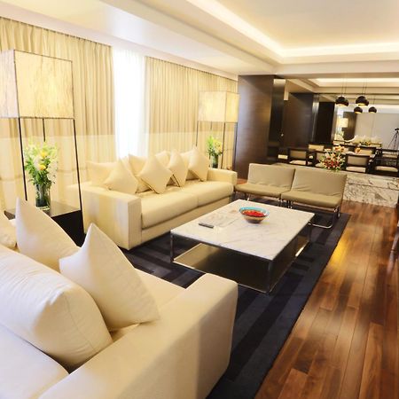 Avari Towers การาจี ภายนอก รูปภาพ A living room